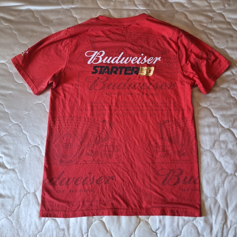 Budweiser Starter Black Label 50 Year Anheuser-Busch Red Print Pocket T-Shirt